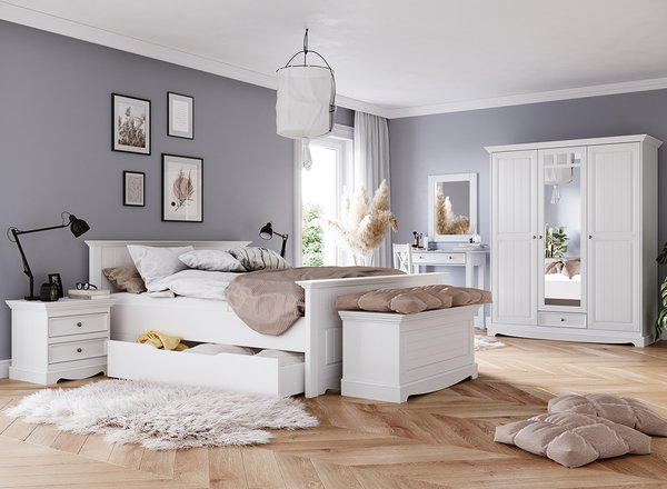 Landhaus Bett 200cm - Belluno Elegante weiß